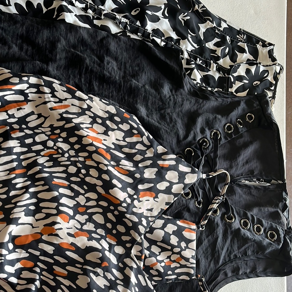 Lot of 3 dressy tanks boutique and kohls ladies size Large